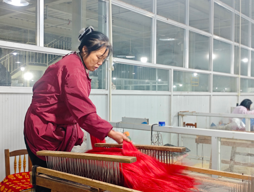 假发产业拓宽就业路